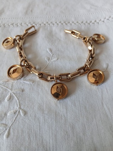 Bracelet breloques burberry - breloques,