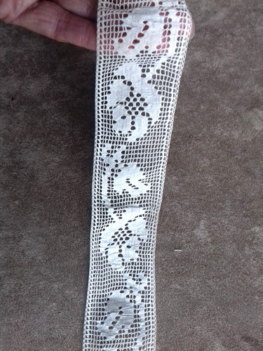 Dentelle calais filet - de, au