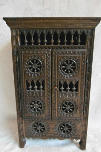 Belle armoire ancienne - belle,