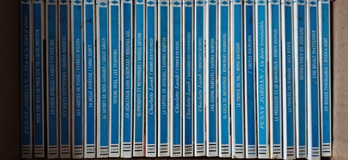 Lot livres harlequin - 25,