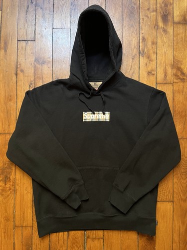 Burberry supreme hoodie - x,