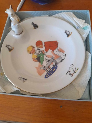 Ancienne assiette bouillie - ancienne,