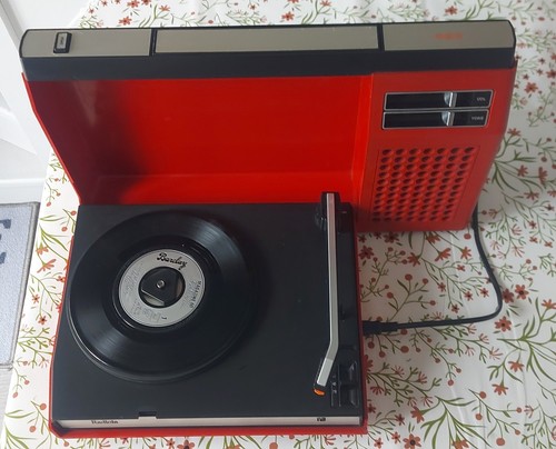 Valise tourne disque - tourne, radiola