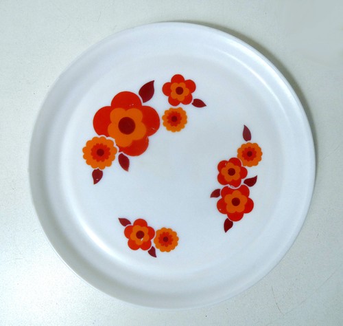 Assiette plate arcopal - plate,