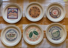 Série de 6 ASSIETTES à