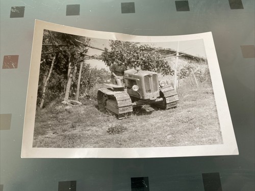 Ancien photo engin tracteur - tracteur, a
