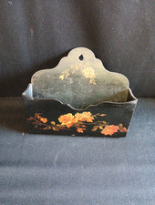 Ancien porte courrier 19éme Carton Bouillie décor De Roses H 26cm L 30cm P 9cm