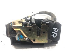 SERRURE DE PORTIÈRE AVANT