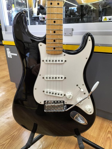Guitare électrique fender - guitare,