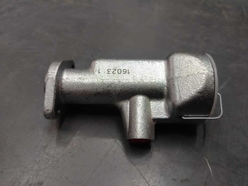 Peugeot 404 master cylinder - peugeot,