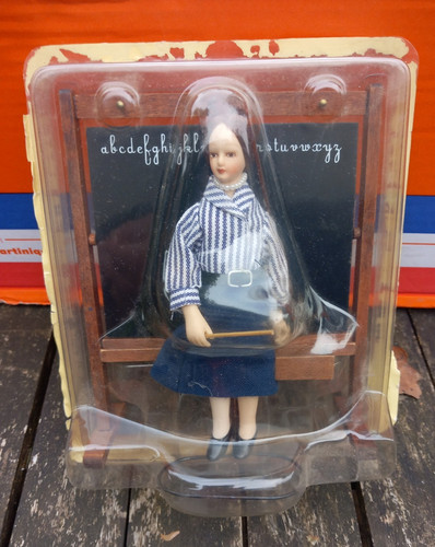 Maitresse école avec - d'école,