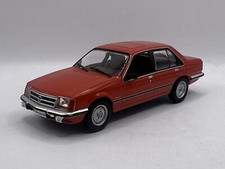 Opel Commodore C 1/43 IXO