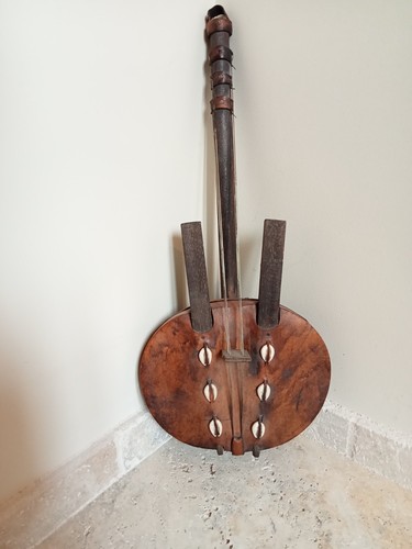 Instrument musique corde - de, à