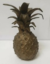 ancienne sculpture ananas