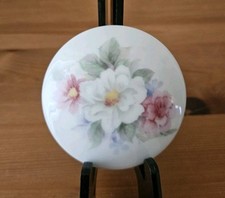 La Reine Blanche Porcelainerie France Floral Design Lidded Trinket Pot