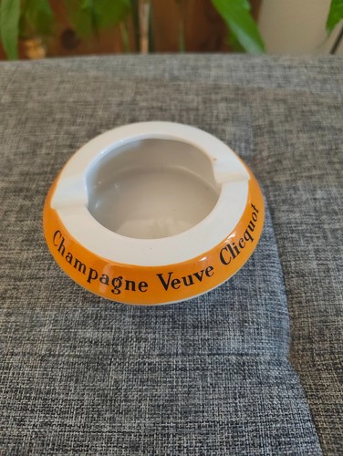 Veuve clicquot french - veuve,