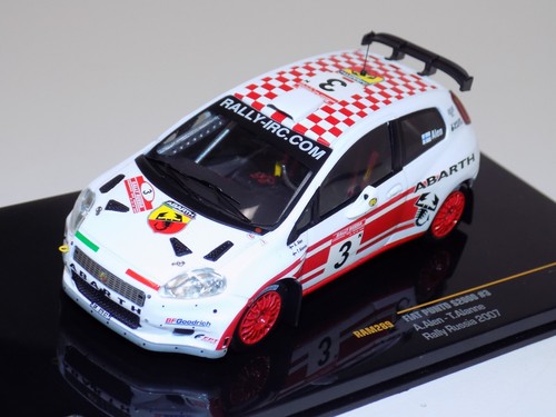 Ixo fiat punto - 1/43, from