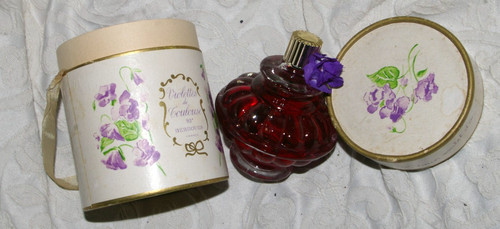 Ancien flacon parfum - parfum, plein