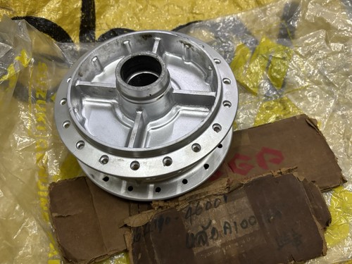 Roue arrière moyeu suzuki - roue,