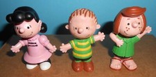 3 FIGURINES PEANUTS SNOOPY