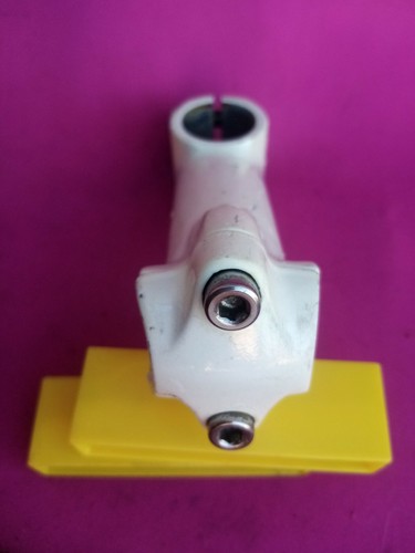 Rare stem pearly white road - rare,