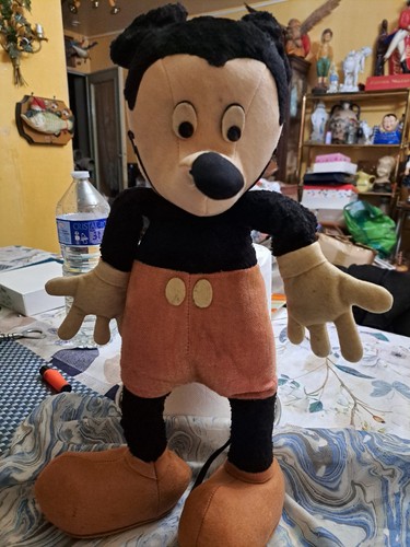 Peluche représentant mickey - représentant,