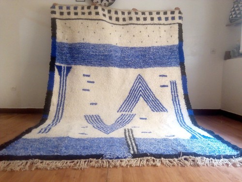Nouveau tapis berbère