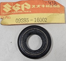 NOS Genuine Suzuki RM125 GT550