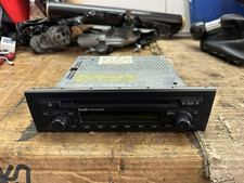 AUDI CONCERT A4 B7 GRUNDIG CD RADIO PLAYER 8E0 035 186 S4 B7 B6 Used Working