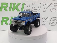 Ford F 250 Big Foot feu vert