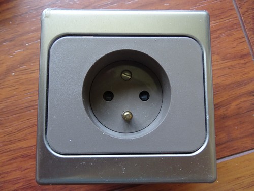 Legrand diplomat prise de - legrand,