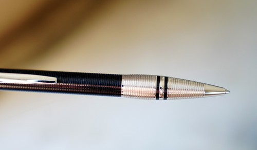 Magnifique stylo bille - ,