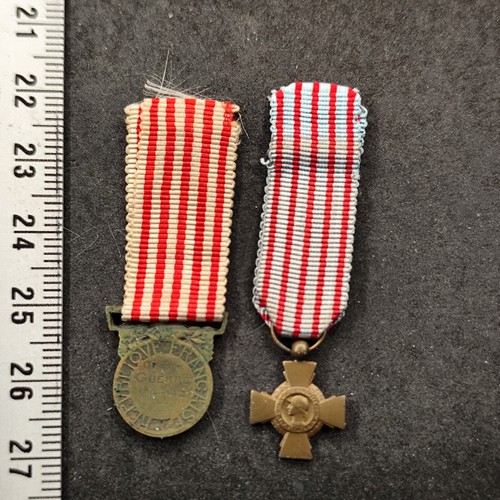 Lot medailles decorations - lot,
