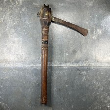 Ancienne Hache cérémonielle