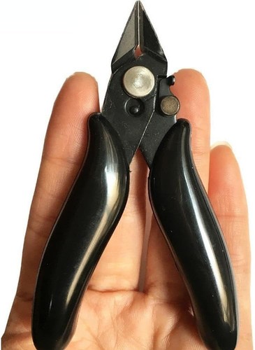 Mini pince coupante - 8,9, cm