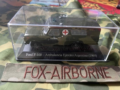 Vehicule ford 100 ambulancia - vehicule, f-100