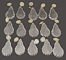 Lot 15 pampilles en cristal