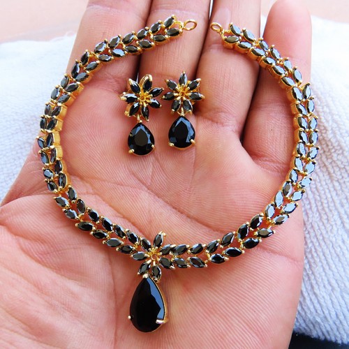 Parure collier boucles - collier,
