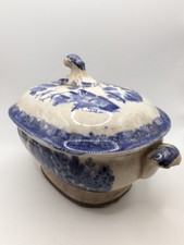 Ancienne soupière faïence