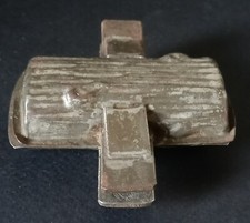 Ancien petit moule à chocolat