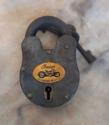 Ancien cadenas - ancien, indien
