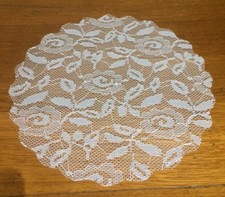 Lot 100 Tulles Napperons