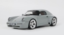 GT SPIRIT, STROSEK Mega 30 Speedster Sport Classic 2023 Gris, échelle 1/18, G...