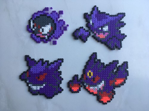 Pixel art perles a - /,