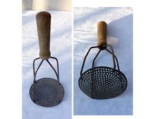 PRESSE PUREE EN BOIS ET METAL