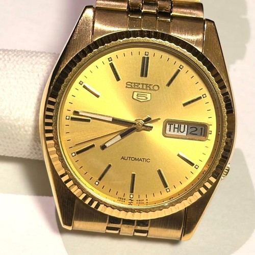 Seiko 7009 3110 gold wrist - seiko,