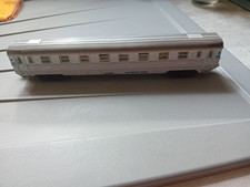 MARKLIN HO VOITURE VOYAGEURS INOX 1ERE CLASSE  TRES BON ETAT SANS BOITE