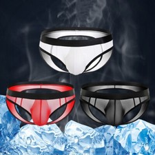 Malles à fesses ouvertes pour