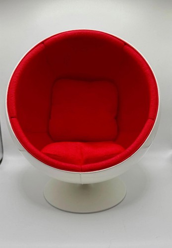 Vitra miniature ball - 1:6, chair