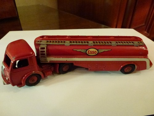 Dinky toys camion citerne esso - camion,